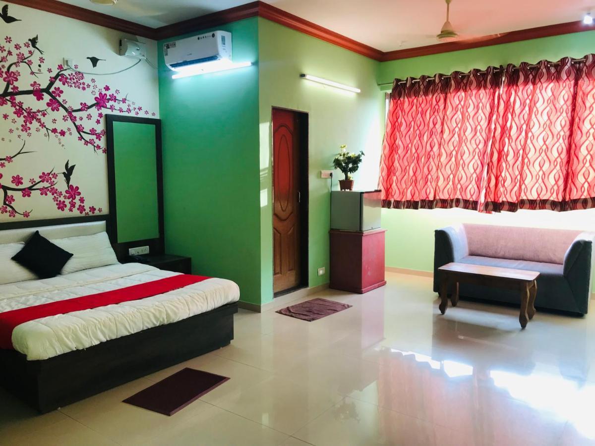 Staymaker Prakash International Gonikoppal Экстерьер фото