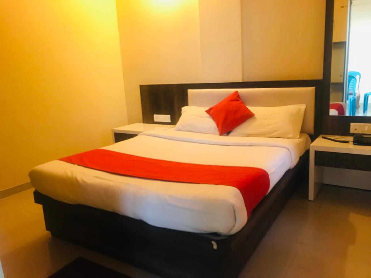 Staymaker Prakash International Gonikoppal Экстерьер фото